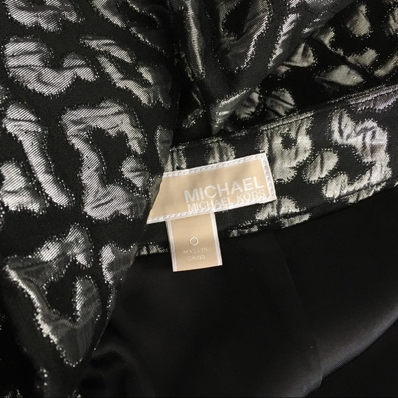 NWOT Micheal Kors Silver & Black Mini Skirt - Picture 7 of 8